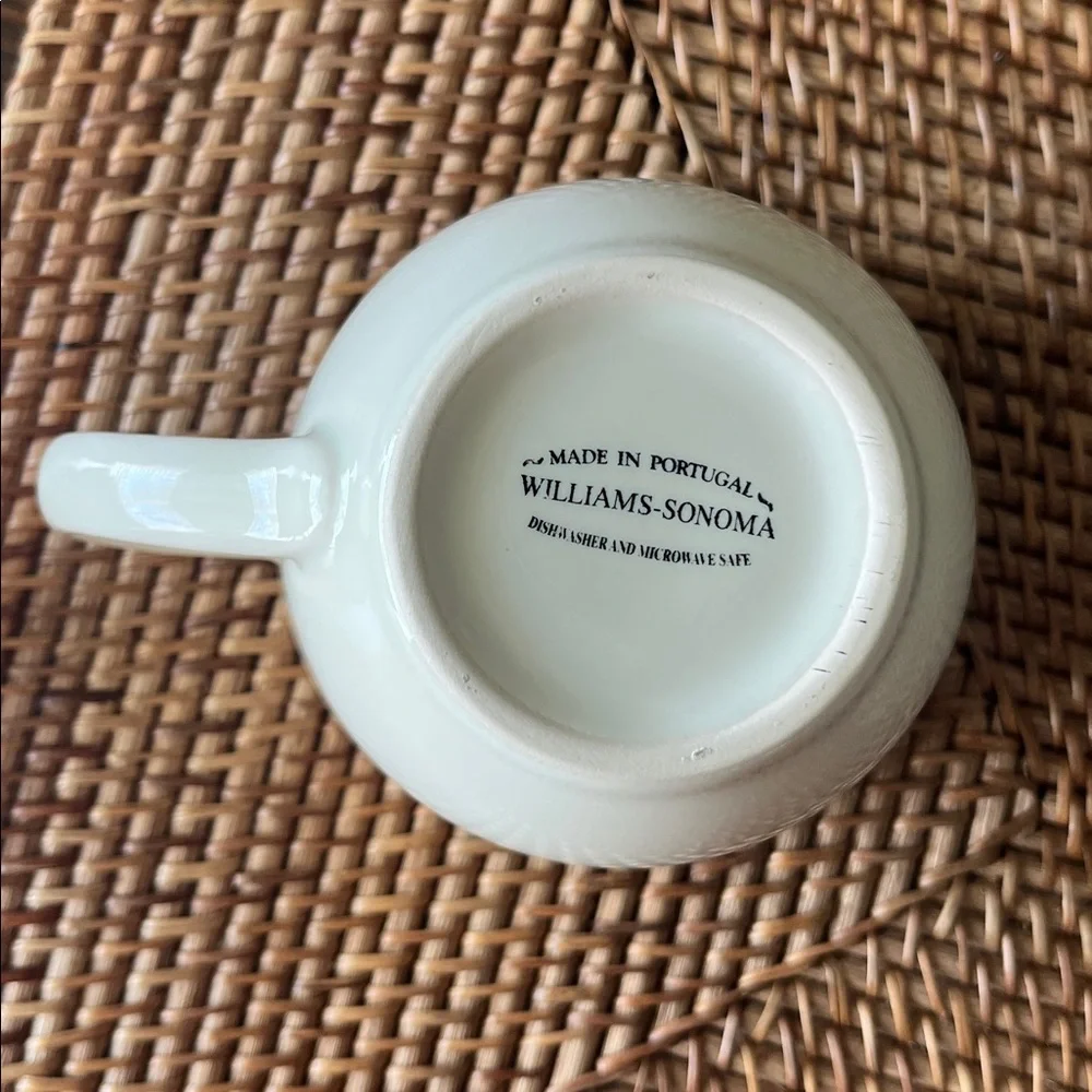 Williams Sonoma Vintage Cream/ Ivory Coffee Cups- Set of 6